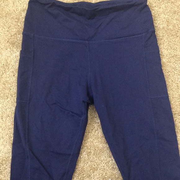 Senita Capris - Picture 2 of 4